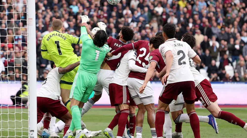 West Ham United v Arsenal - Premier League
